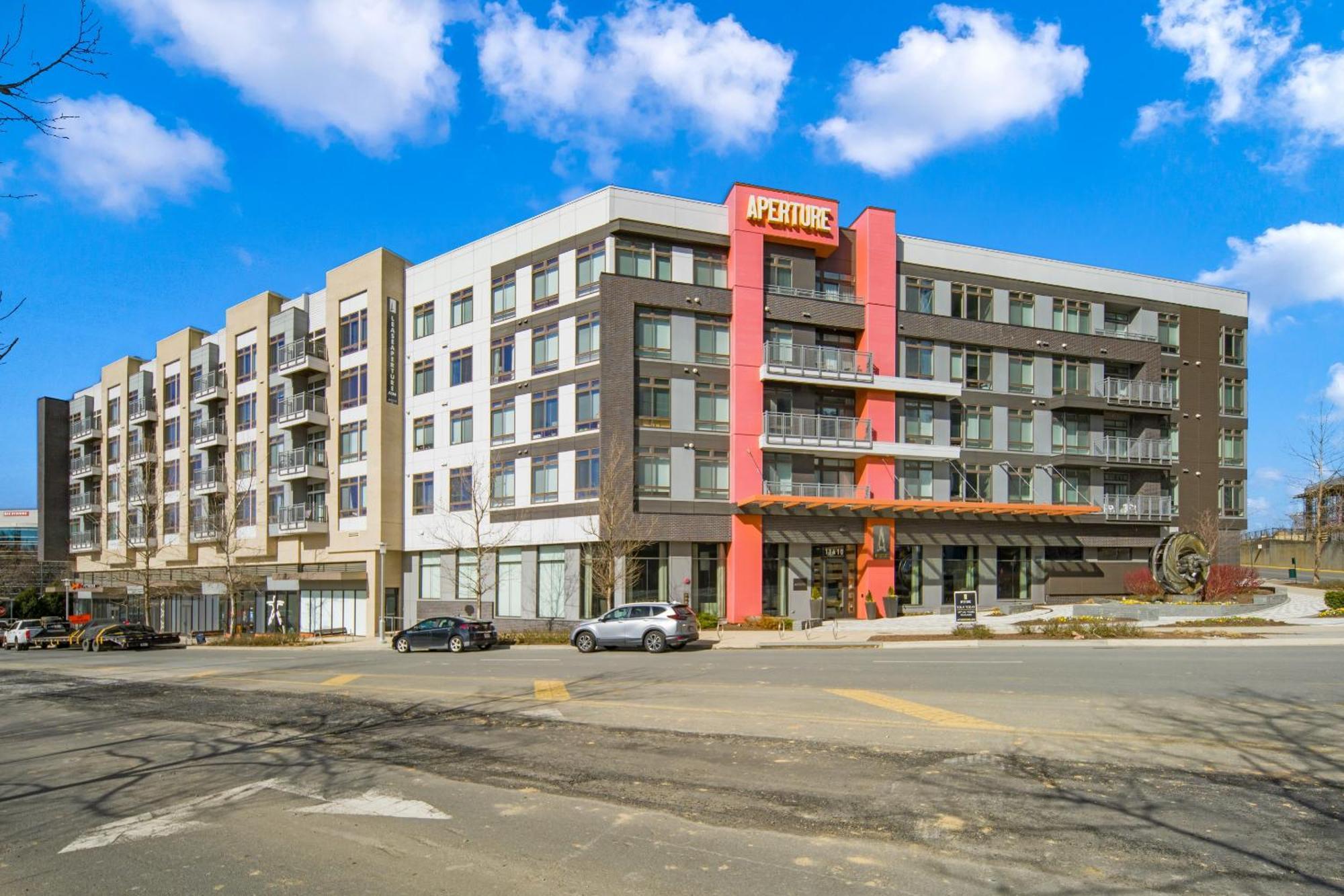 Global Luxury Suites At Reston Exterior photo